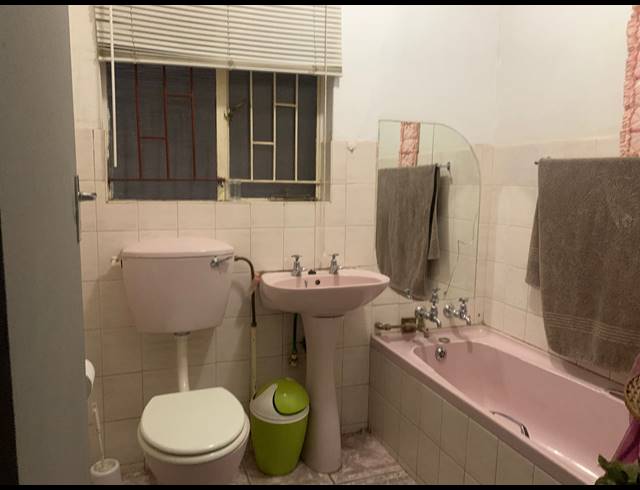 4 BEDROOM HOUSE FOR SALE IN FINSBURY
